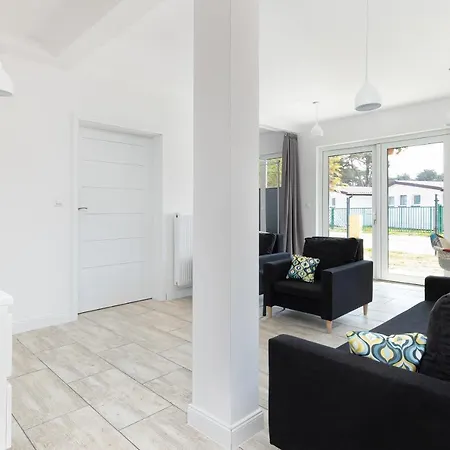 Privatunterkunft Len - Przy Samym Zejsciu Na Plaze *