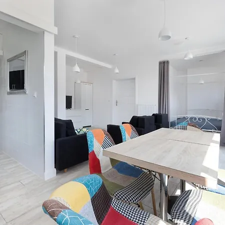 Homestay Len - Przy Samym Zejsciu Na Plaze Dziwnowek
