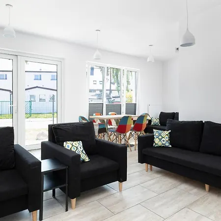 Len - Przy Samym Zejsciu Na Plaze Privatunterkunft