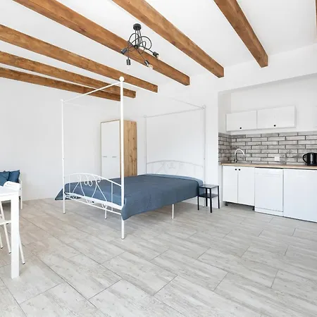 Len - Przy Samym Zejsciu Na Plaze Privatunterkunft Dziwnówek