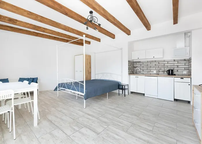 Len - Przy Samym Zejsciu Na Plaze Pansiyon Dziwnówek